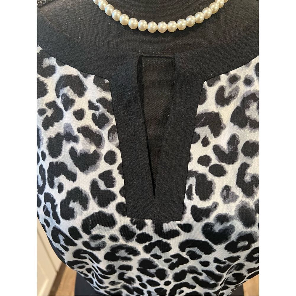 Cap Sleeve Animal Print Dress by Studio One - Picture 3 of 10